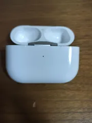 美品（正規品）Apple AirPods Pro 第2世代 充電ケースのみ USB-C A2968 純正品