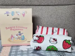 サンリオ正規品) パジャマ 部屋着 新品 (ハローキティ、クロミ、ハンギョドン)