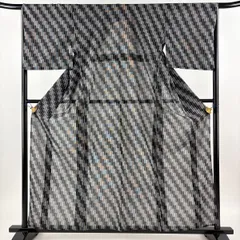【美品】 小紋 身丈159.5cm 裄丈66cm M 薄物 幾何学模様 黒灰 正絹 秀品 【中古】