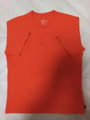 ナイキ 半袖 Tシャツ オレンジ