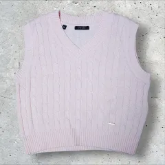 GUESS ケーブル編みニットセーターベスト (FREE)