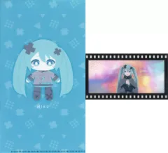 【中古】グッズセット 閉ざされた窓のセカイの初音ミク チケットホルダー＆フィルム風カード 「はっぴーこれくしょんくじ 劇場版プロジェクトセカイ 壊れたセカイと歌えないミク A BOX」 D賞