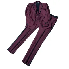 ドルチェ＆ガッバーナ D&G ドルガバ タキシード 3ピース スリーピース ドレススーツ ボルドーDOLCE&GABBANA [サイズ 48(L相当)] フォーマル装い エレガント印象 パーティー対応 高級感演出