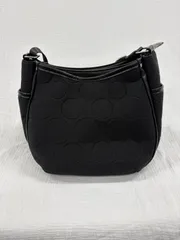 ショルダーバッグ 斜めがけ ブラック ドット型押し 多収納