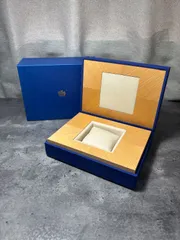 Piaget　ピアジェ　　アンティーク　空箱　時計ケース　BOX　付属品なしのサムネイル