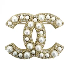 シャネル ブローチ レディース ココマーク アクセサリー CHANEL GP  フェイクパール  ラインストーン  A64762 F22V ホワイト 白 ゴールド 約22.7g 美品 2022年【中古品】