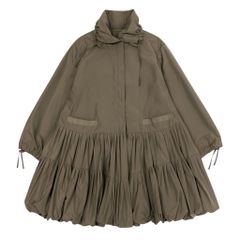 YOIHI フリルギャザー マウンテンパーカー カーキ - メルカリ