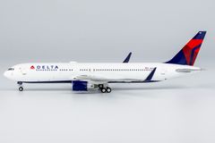 デルタ航空 TEAM USA 特別塗装機 A330-900 1/400 - メルカリ