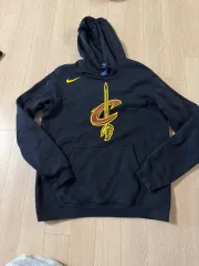 ナイキ フードTシャツ