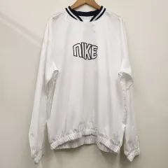 ナイキ ドライ アカデミー シェル スウェット