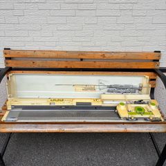 Item thumbnail for item 1191a607-e7be-4688-957f-0660f2d2d051