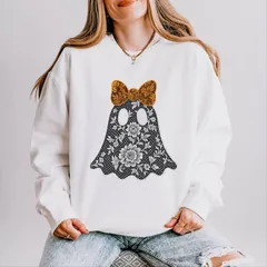 Simply Sage Market レディース トップス Tシャツ スウェット レース Simply Sage Market Lace Ghost Womens Lightweight Garment Dyed Sweatshirt White ホワイト