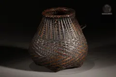 【在銘】竹籠花入 花器 煤竹色 時代物 茶道具 華道具 共箱なし