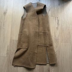 45R カルゼ二重織ノースリーブコート リバーシブル 定価81400円