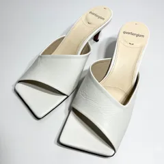 【美品】quartierglam カルチェグラム アシンメトリー 本革 サンダル ミュール 白 EU37.5のサムネイル