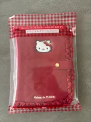 Maison de FLEUR × HELLO KITTY いちごマルチケース