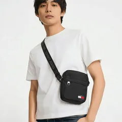 新品 トミーヒルフィガー 高品質ヨーロッパ輸入モデル TOMMY HILFIGER ショルダーバッグ メンズ TOMMY JEANS ESSENTIAL DAILY REPORTER ブラック AM0AM13710 BDS