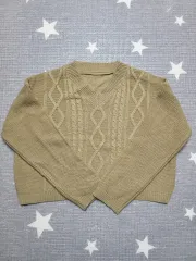 在庫整理 新品 レディース ベージュ ケーブル編み Vネック ニット