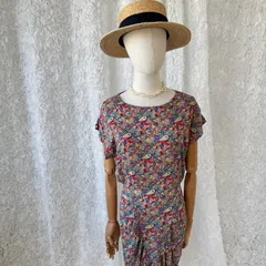 ペイズリー柄ヴィンテージワンピース 変形ドレープスカート バルーンシルエット 半袖 レトロワンピース 総柄 ペイズリー柄ワンピース 個性派デザイン vintage dress