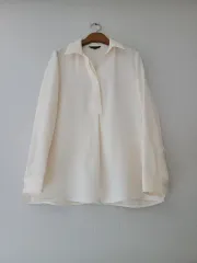 ナイスクラップ ブラウスです サイズは85