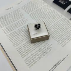 【シャネル】Chanel　07P ココマーク ハート ピアス ブラック 【中古】