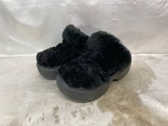 希少大人気 PIPPICHIC定価50600円ボア付ダブルバックルレザーサンダル
