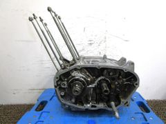 CP77 エンジン腰下 ■B3119 クランクケース!CP77 ホンダ 【 CP77E 】 キャブ車 Type1 タイプ1