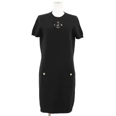 【美品】CHANEL シャネル ワンピース 09A P36450 レディース サイズ 40 カメリアアイコン ワッペン メッシュ ハート トナカイ 香水瓶 COCOマーク カシミヤ100% ショートスリーブ ブラック 黒 イギリス製 カール・ラガーフェルド期のサムネイル