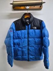 M) THE NORTH FACE ザノースフェイス サミットシリーズ グースダウン 軽量ダウン 出品
