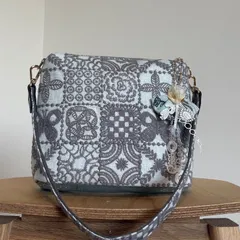 ミナペルホネン⚪︎ハンドメイド⚪︎カステーラbag