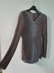 プリーツ Vネック 長袖 ブラウス M
