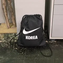 ナイキ コリア ドローストリング バックパック ブラック