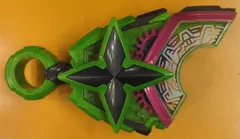 バンダイ レイズバックルシリーズ 仮面ライダーギーツ DXニンジャレイズバックル