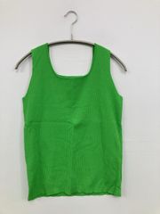 ISSEY MIYAKE me グリーンタンクトップ - メルカリ