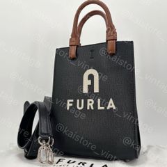 ヴィヴィアンウエストウッド Vivienne West Wood ショルダーバッグ