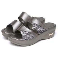 【新着商品】履きやすい 美脚 アーチサポート ラメ ヒール キラキラ 靴 歩きやすい サンダル レディース かわいい 厚底 ウェッジサンダル [Quikaboo]