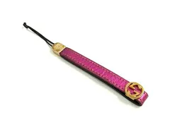 GUCCI グッチ インターロッキングG レザー キーホルダー ストラップ バッグチャーム ピンク系×ゴールド系 DJ9694