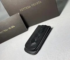 美品 Bottega Veneta ボッテガヴェネタ イントレチャート ブラックレザー マネークリップ 黒 ウォレット カードケース 財布 男女兼用