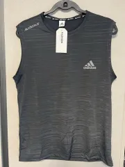 アディダス ノースリーブTシャツ ブラック / ブラウン / ブルー (M-L)