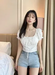 未開封 ファイブクローゼット) フラワー エンブロイダリー ブラウス