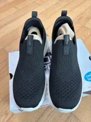 SKECHERS BOBS ブラック スリッポン 新品