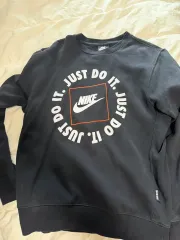 ナイキ スウェット