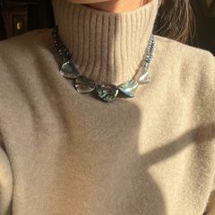 値下げしました】YIHE & VISION 蛾モチーフ セラミックネックレス