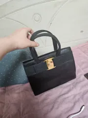 FERRAGAMO フェラガモ バッグ 正規品