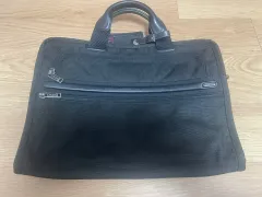 トゥミ書類かばん