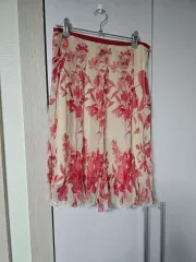 フラワーシルクプリーツスカート