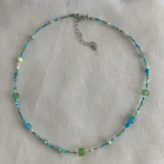 春夏カラーいろいろビーズのネックレス/チョーカー グリーン系