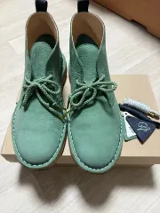 クラークス デザートブーツ uk8