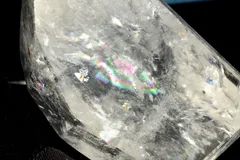 【１点物】浄化や魔除けに 本水晶クリスタル　52x46x91mm　原石ラフカット スフィア パワーストーン 天然石 _CG7351【宅急便】