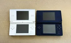 ２台まとめ【任天堂 ・Nintendo】 DS Lite ニンテンドー（USG-001）　セット売り　ポータブルゲーム機　ジャンク現状品